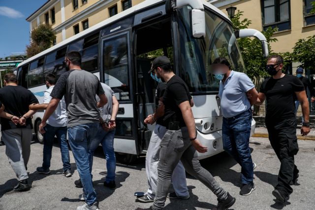 Ποιοι κρύβονται πίσω από τα «συμβόλαια θανάτου» στη Ζάκυνθο – Η άγνωστη αναφορά που μπαίνει ξανά στο μικροσκόπιο των Αρχών