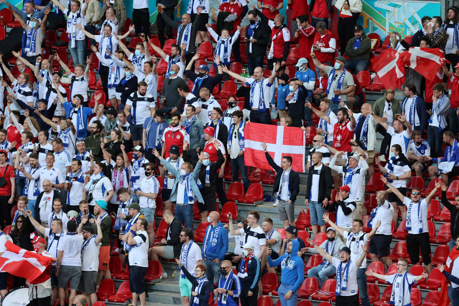 Δανία: Ζήτησαν από… 4000 φιλάθλους να κάνουν τεστ για Covid