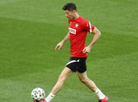 Λεβαντόφσκι: «Πολλοί ξεχνούν ότι είμαστε άνθρωποι κι όχι μηχανές»