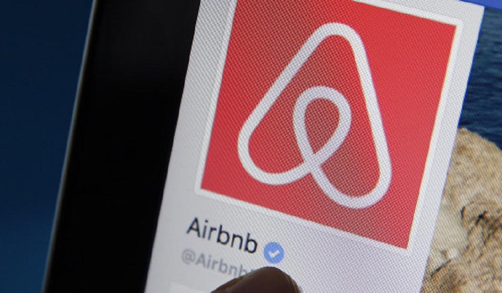 Airbnb: Έκρηξη κρατήσεων στις βραχυχρόνιες μισθώσεις – Ποια περιοχή κερδίζει τους επισκέπτες