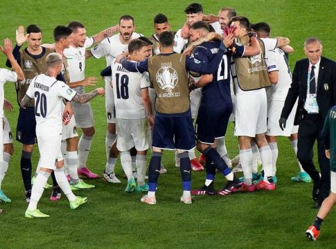 Γιατί η Ιταλία θα την πάει μακριά τη βαλίτσα…