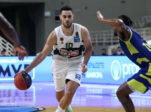 Επίσημο: Ανανέωσε με τον Παναθηναϊκό ο Παπαπέτρου (vid)