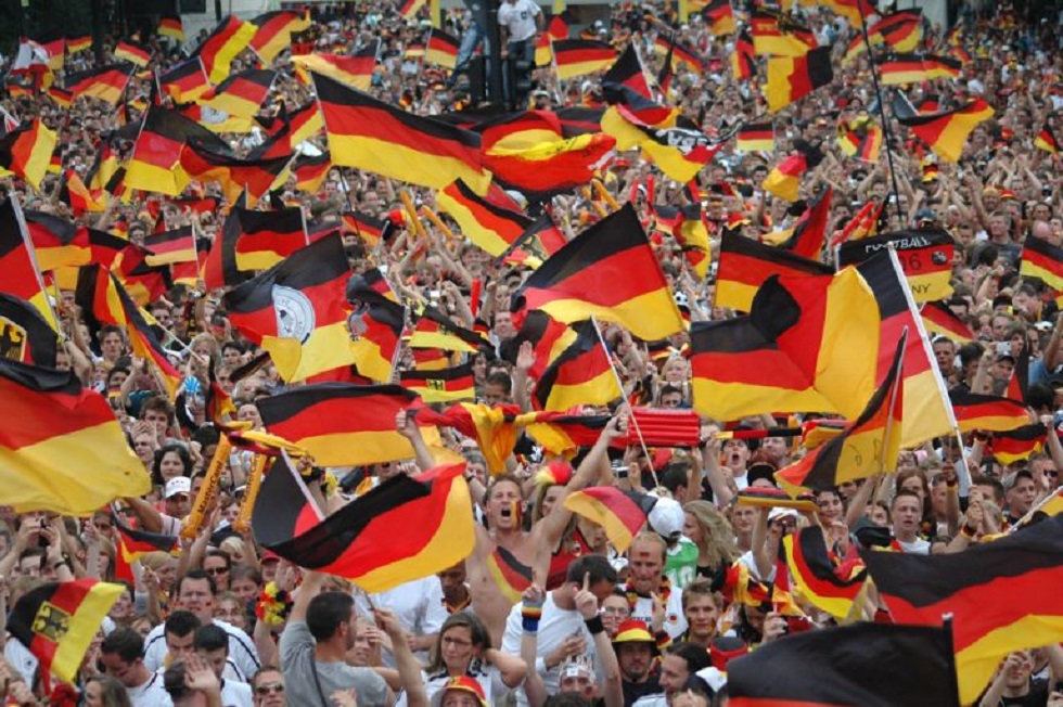 Γερμανία: Προτείνει στους φιλάθλους να μην ταξιδέψουν στην Αγγλία