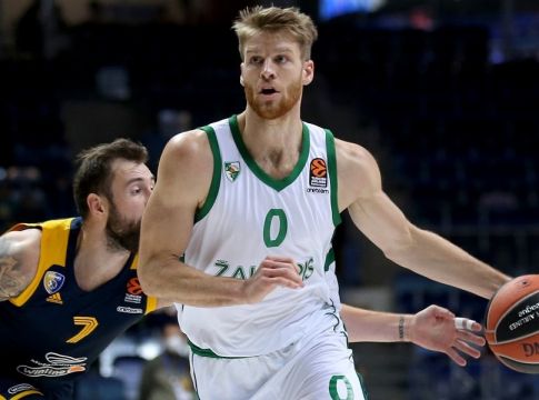 Γουόκαπ: Ο γκαρντ που μπορεί να… λύσει τα χέρια του Μπαρτζώκα (pics, vids)