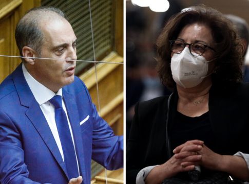 Οι γονείς του Παύλου Φύσσα έβαλαν στη θέση του τον ψεκασμένο ακροδεξιό