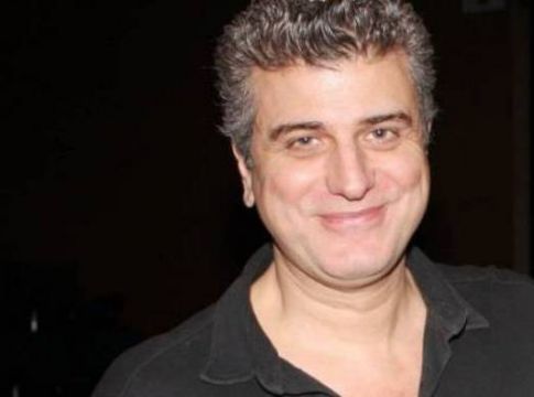 Βλαδίμηρος Κυριακίδης: Το χυδαίο μήνυμα που τον έκανε να κλείσει το Facebook
