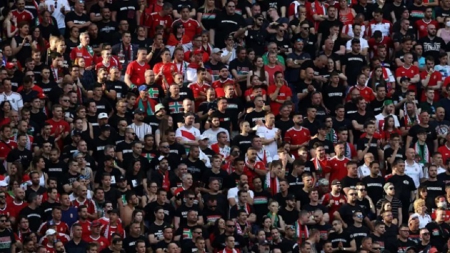 Καταγγελία στην UEFA για ομοφοβικό πανό στην «Puskas Arena»