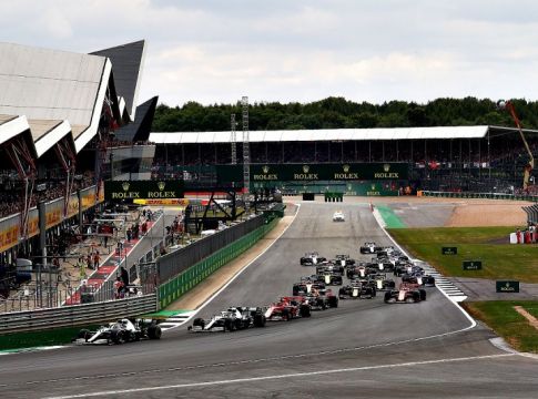 Formula 1: Πρεμιέρα στο Σίλβερστοουν με τα δοκιμαστικά