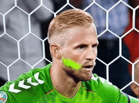 Αγγλία: Έρχεται τιμωρία για τρία παραπτώματα των οπαδών της.