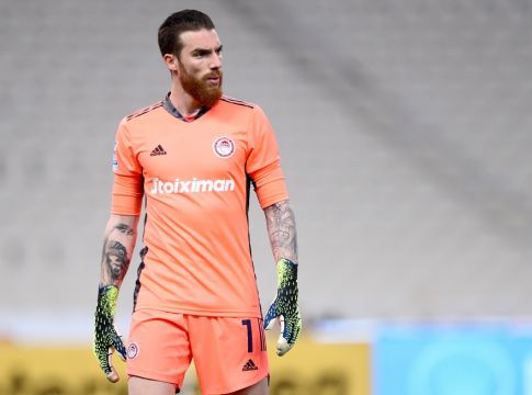 Η Γουλβς ανακοίνωσε τον Σα! (vids)