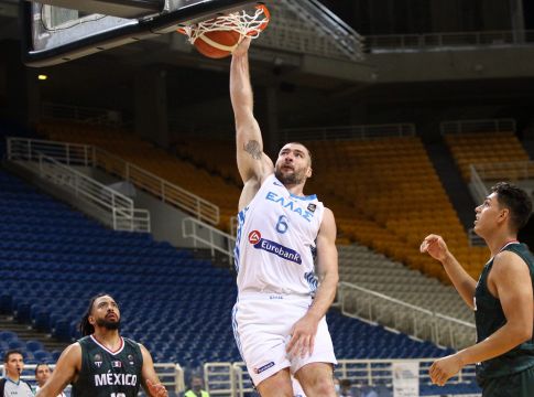 Στην τελική ευθεία για Καββαδά ο Παναθηναϊκός (vid)