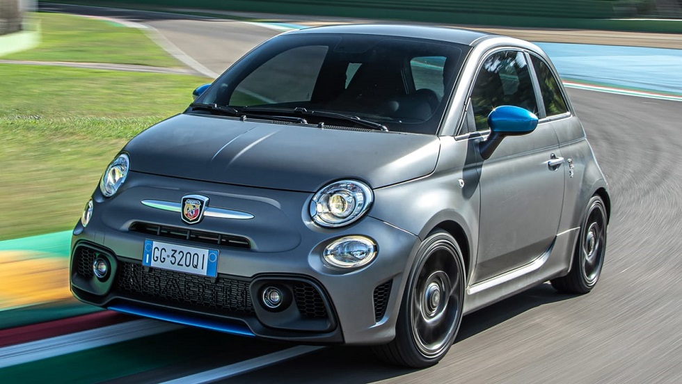 Abarth F595: Ειδικό… είδος επιδόσεων