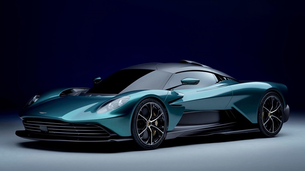 Aston Martin Valhalla: Σε υβριδικούς supercar παραδείσους