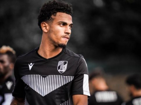 Ανάρτηση με νόημα για Εντουαρντς και Ολυμπιακό (pic)