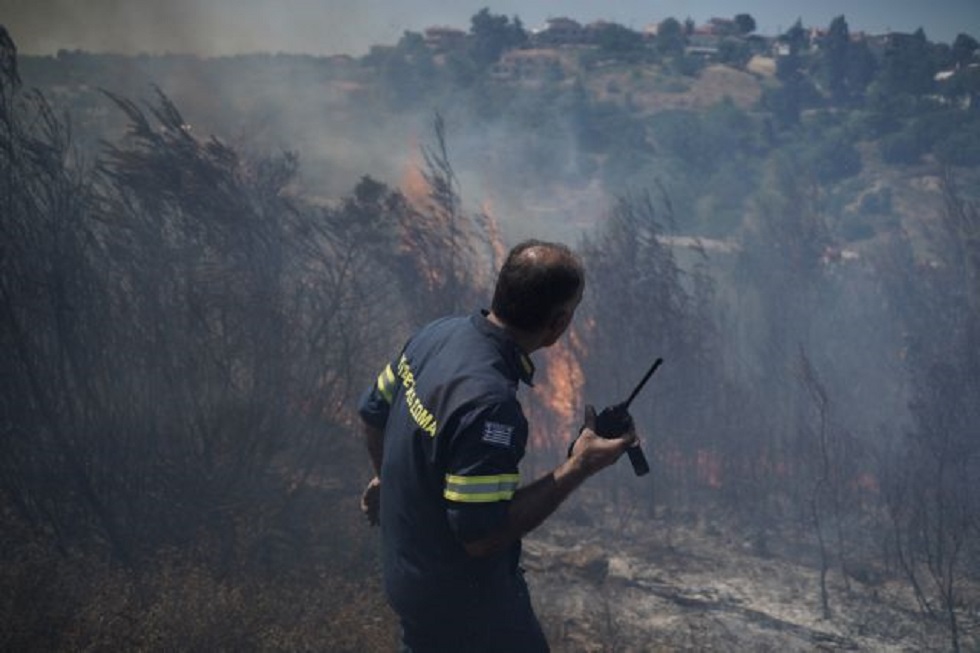 Συναγερμός στην Πυροσβεστική: Φωτιά στον Απρόπυργο