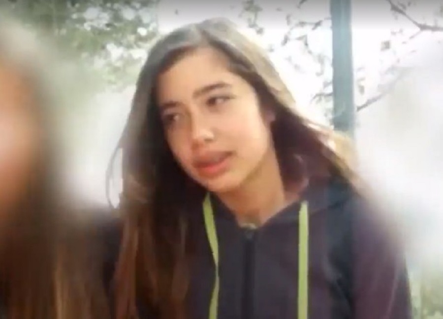 Γλυκά Νερά: Νέο ντοκουμέντο με την Καρολάιν – Συμμετείχε σε βίντεο κατά της βίας – Σε ηλικία 13 ετών