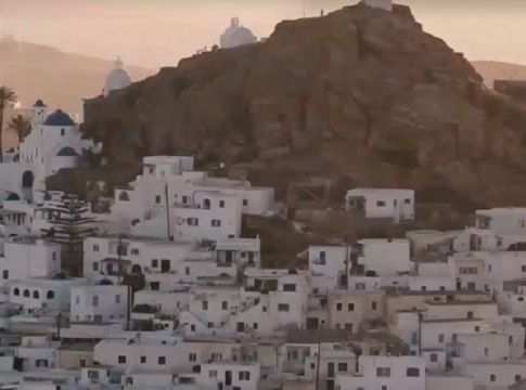 Συναγερμός στα νησιά για τη ραγδαία αύξηση κρουσμάτων – «Καλπάζει» η μετάλλαξη Δέλτα στα νησιά