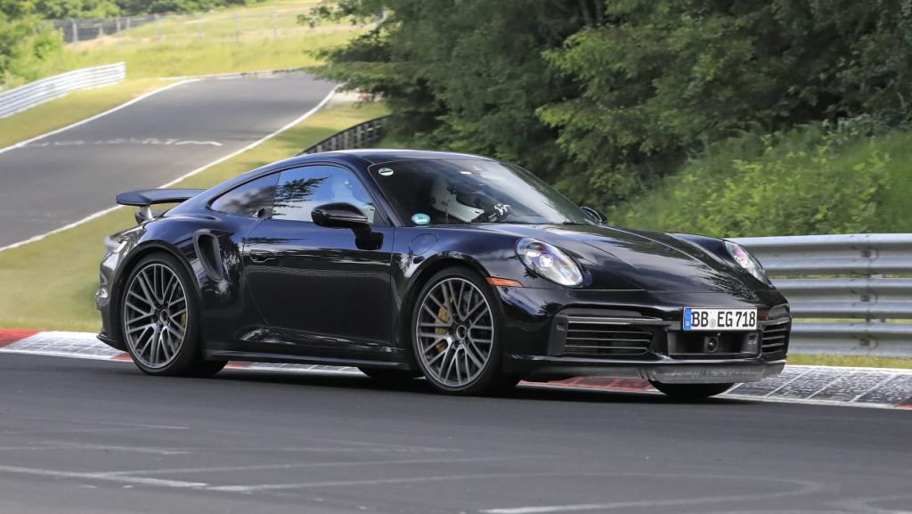 Πρόβα τζενεράλε στο Nurburgring για την Porsche 911 Turbo Hybrid