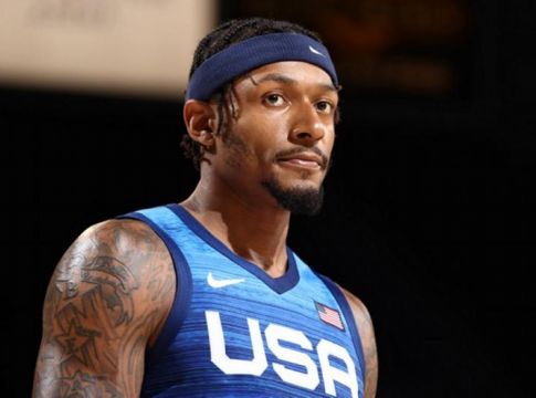 Συναγερμός στις ΗΠΑ: Σε καραντίνα ο Μπιλ