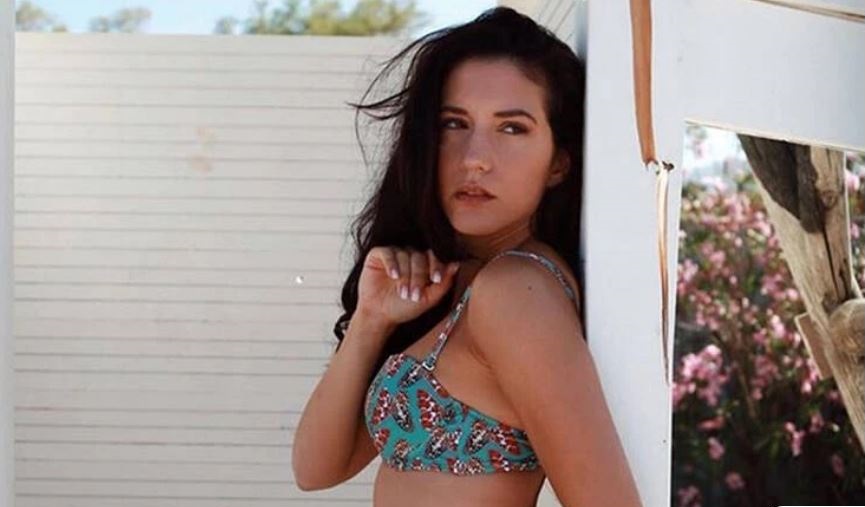 Η ηθοποιός Ελένη Βαΐτσου κολυμπά γυμνή και ρίχνει το Instagram (ΦΩΤΟ)