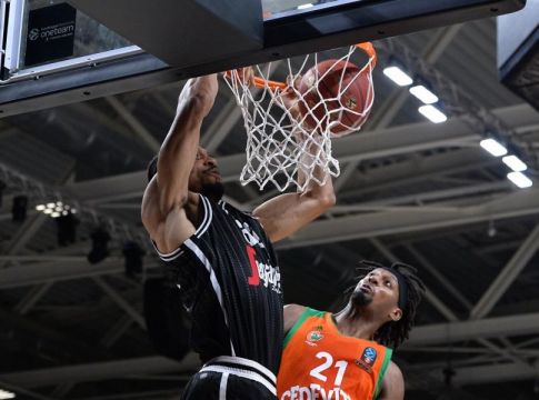 Ανανέωσε με τη Βίρτους Μπολόνια ο Χάντερ (pic)