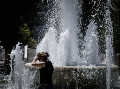 Έκτακτο δελτίου καιρού: Νέος καύσωνας με 40άρια από την Τετάρτη – Οι περιοχές που θα επηρεαστούν