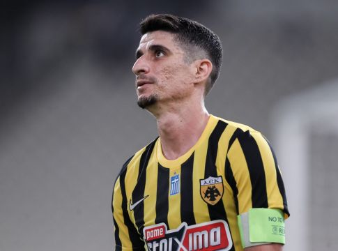 Πρόβλημα στην ΑΕΚ με Μάνταλο!