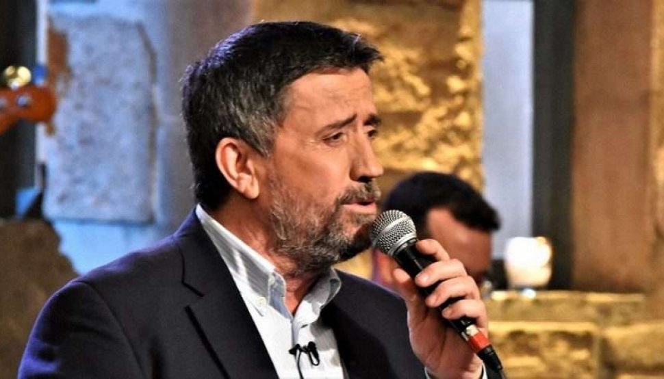 Σπύρος Παπαδόπουλος: Ο άγριος τσακωμός που δεν είδαμε στην εκπομπή – Χαμός με δύο τραγουδίστριες