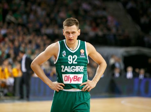 Ζαλγκίρις: Επισημοποιήθηκε η επιστροφή Ουλανόβας