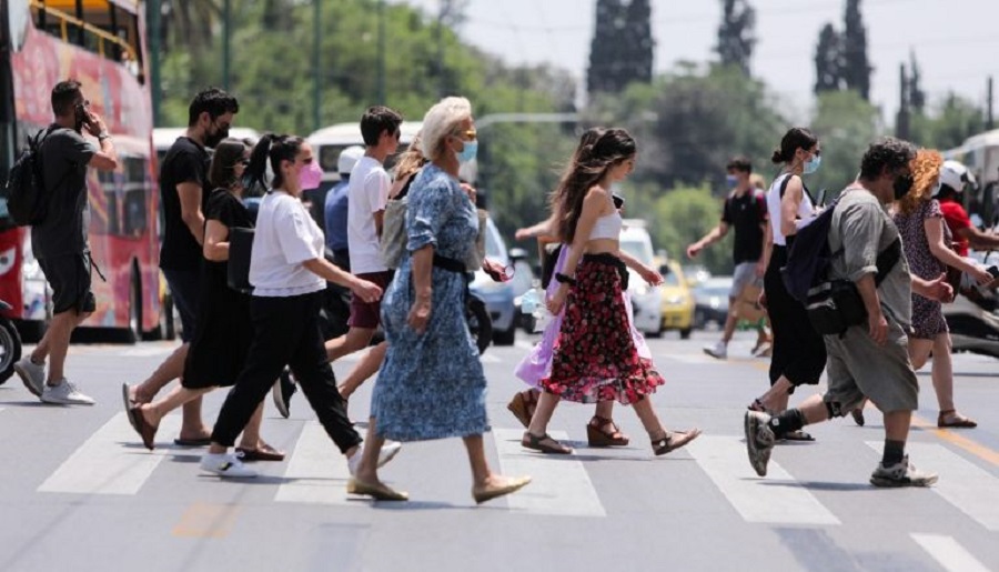 Καμπανάκι Λινού: «Με εμβολιασμένους κάτω του 50% είναι σαν να είμαστε στην αρχή»