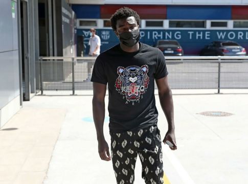 Επέστρεψε στην Μπαρτσελόνα ο Ουαγκέ και ετοιμάζεται για την προετοιμασία