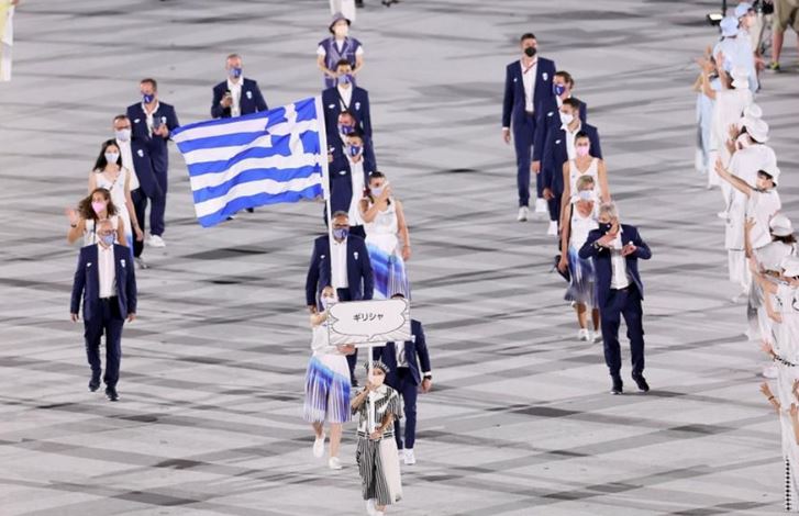 Τελετή Έναρξης: Η εντυπωσιακή είσοδος της Ελλάδας με Πετρούνια και Κορακάκη (vid)