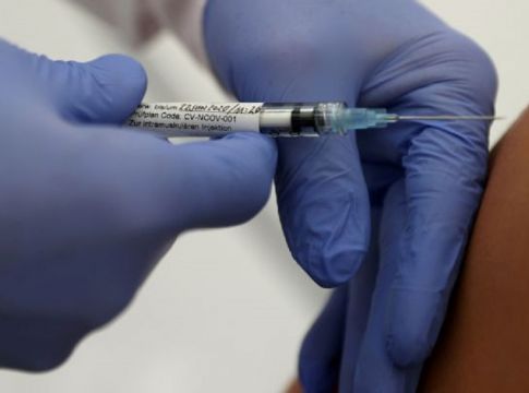 Ανοίγει την Πέμπτη η πλατφόρμα για τον εμβολιασμό παιδιών που έχουν γεννηθεί μέχρι 31 Δεκεμβρίου του 2005