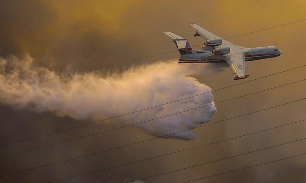 Συγκλονίζει ο πιλότος του Beriev που ενώ επιχειρούσε κάηκε το σπίτι του