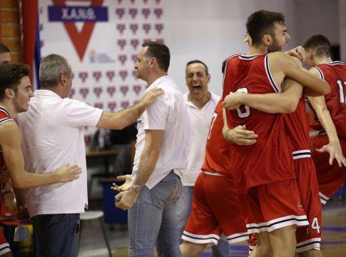 Τσολάκης – «Ο Ολυμπιακός άξιζε τον αήττητο τίτλο»