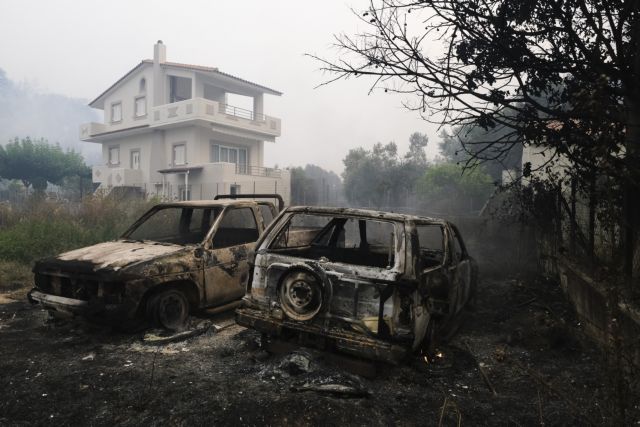 Γροθιά στο στομάχι το σκίτσο του Αρκά για τις πυρκαγιές – Δείτε το