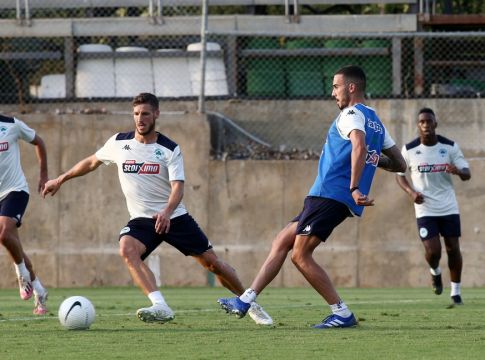 Παναθηναϊκός – Ανεβάζει ρυθμούς και κλωτσάει μπάλα ο Κουρμπέλης