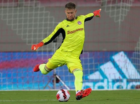 Ένα ημίχρονο πίσω από το τέρμα του Τόμας Βατσλίκ