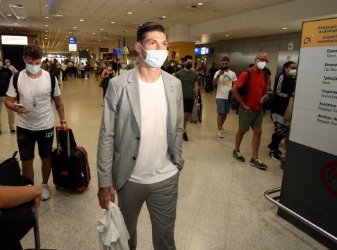 ΑΕΚ – Ανακοινώνει Τσούμπερ, τελειώνει και του Γέφτιτς