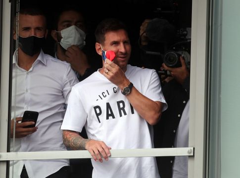 Στο νοσοκομείο για τα ιατρικά ο Μέσι, την Τετάρτη οι υπογραφές και η παρουσίαση (vid & pic)