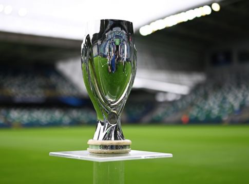 Με τελικό Σούπερ Καπ και Ligue 2