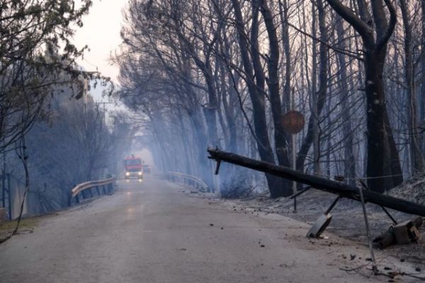 Σύσκεψη στην περιφέρεια Αττικής για τα μέτρα στήριξης των πληγέντων από τις φωτιές
