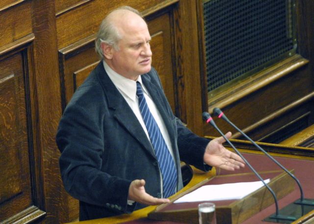 Πέθανε ο πρώην βουλευτής του ΚΚΕ Αντώνης Σκυλλάκος