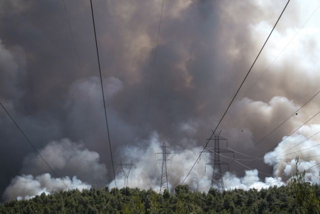 ΔΕΔΔΗΕ – Πήρε ρεύμα η πλατεία της Βαρυμπόμπης