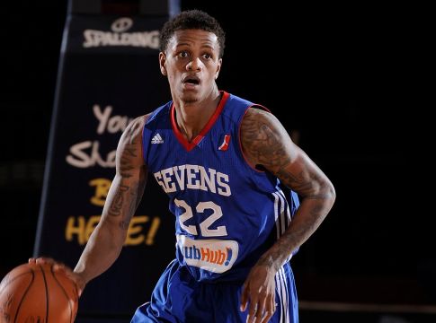 Ο βασικός στόχος και η ενδεχόμενη έξτρα κίνηση τύπου Τζόουνς