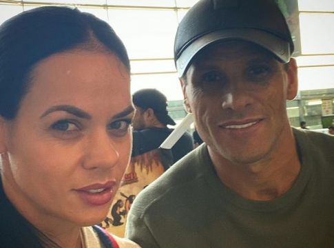 Αποθέωση της ελληνικής γλώσσας από τη σύζυγο του Ριβάλντο (vid)