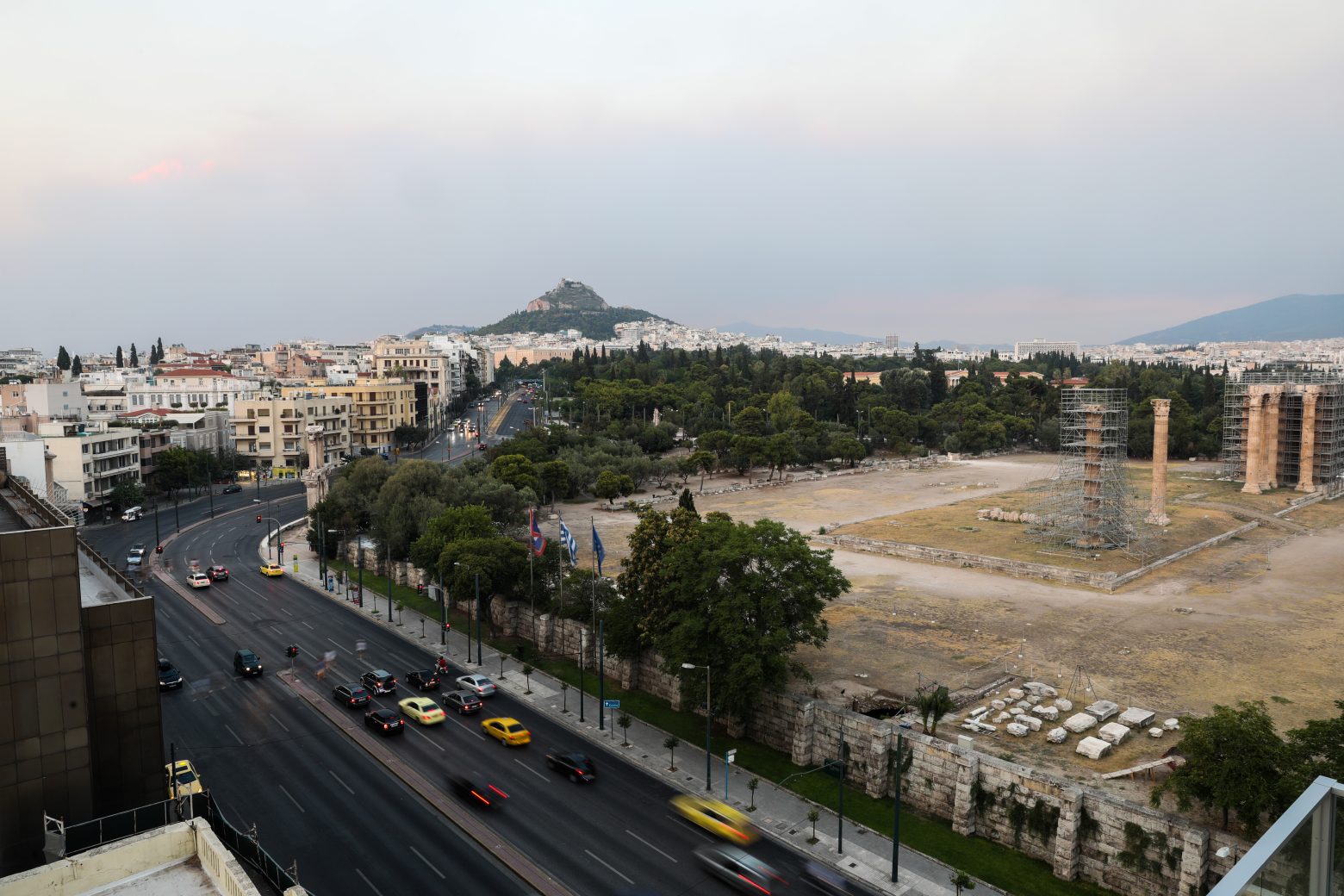 Ευχάριστα νέα – Χαμηλά παραμένουν οι συγκεντρώσεις των σωματιδίων στην ατμόσφαιρα στο Λεκανοπέδιο