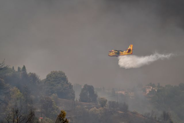 Ποιοι βοήθησαν την Ελλάδα στη δύσκολη στιγμή – Λίστα με τις χώρες που έστειλαν αεροσκάφη και πυροσβέστες