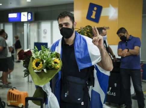 Ιακωβίδης – Χάκαραν το Instagram του – Ζητούν… bitcoin για τους πυρόπληκτους