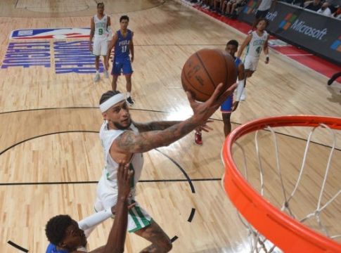 Σούπερ εμφάνιση του Όγκαστ στο Summer League (vid)